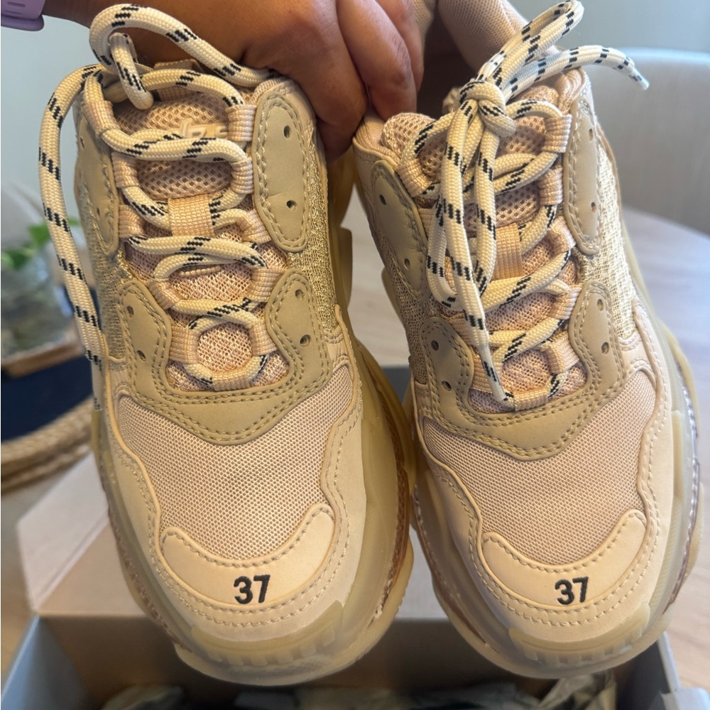 Balenciaga Cream and Tan Sneakers - Picture 8 of 14